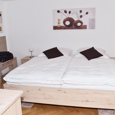 Ferienwohnung Am Regierungsplatz Landshut Ngoại thất bức ảnh